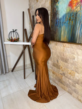 MAJESTY DRESS